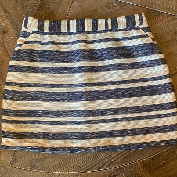 PIM + LARKIN Blue and Off White Striped Textured Mini Skirt Medium - Picture 2 of 9
